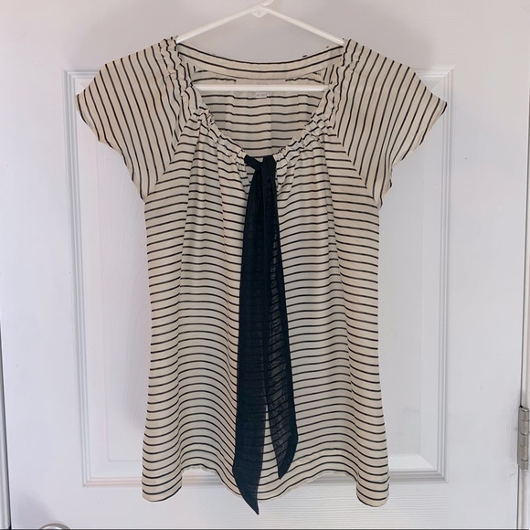 LOFT Tops - Ann Taylor LOFT Flutter Top